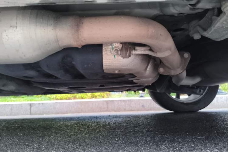 Used Wuling Victory 2022 1.5T Manual Elite Edition Chassis Rear Left