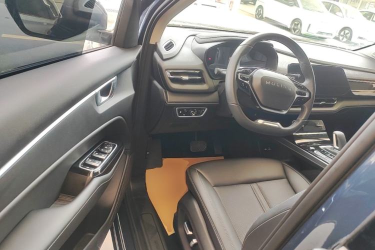 Used Wuling Victory 2022 Revised Version 280T 1.5T CVT Flagship Edition Driver Seat