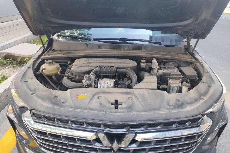 Used Wuling Victory 2022 280T 1.5T CVT Flagship Edition Engine Bay