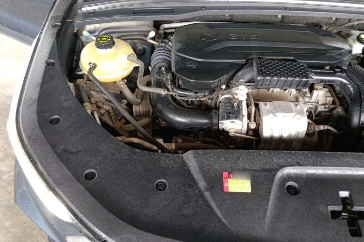 Used Wuling Victory 2022 280T 1.5T CVT Flagship Edition Engine Bay Right