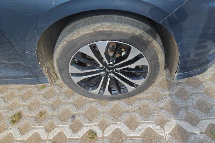 Used Wuling Victory 2022 280T 1.5T CVT Flagship Edition Exterior 1