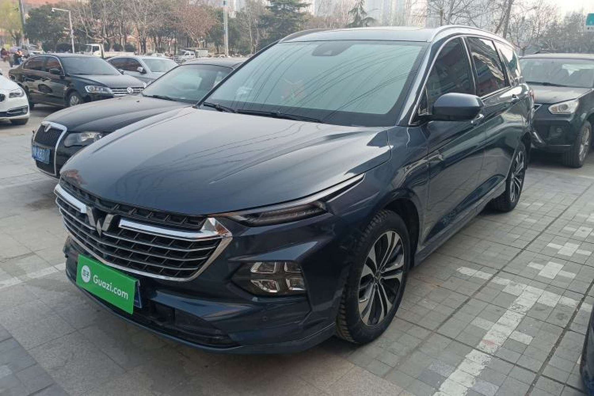 Used Wuling Victory 2022 280T 1.5T CVT Flagship Edition Front Left 45 Deg
