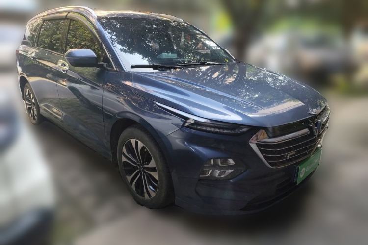 Used Wuling Victory 2022 280T 1.5T CVT Flagship Edition Front Right 45 Deg
