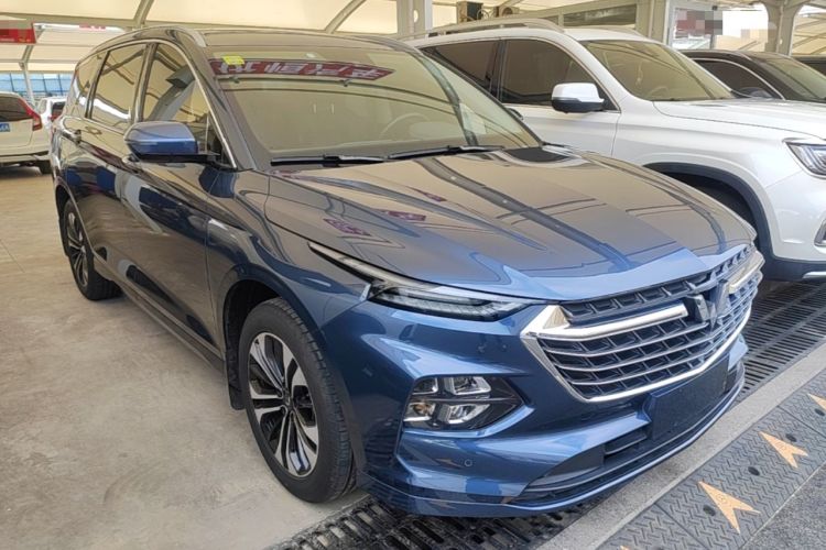 Used Wuling Victory 2022 Revised Version 280T 1.5T CVT Flagship Edition Front Right 45 Deg