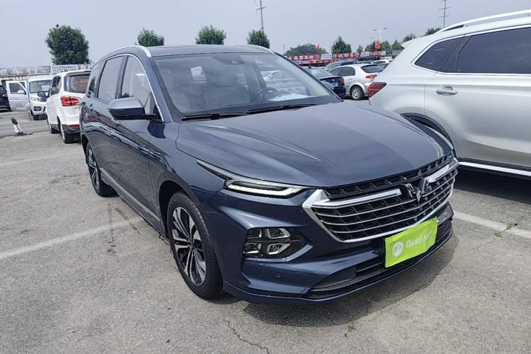Used Wuling Victory 2022 280T 1.5T CVT Flagship Edition Front Right 45 Deg