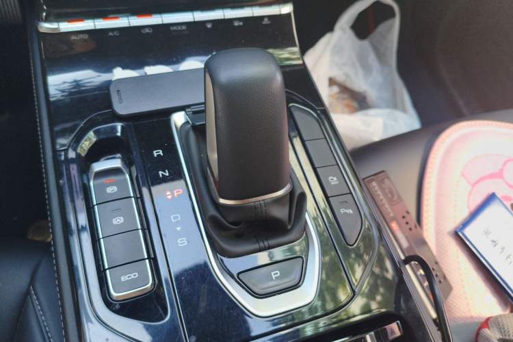 Used Wuling Victory 2022 280T 1.5T CVT Flagship Edition Gear Lever