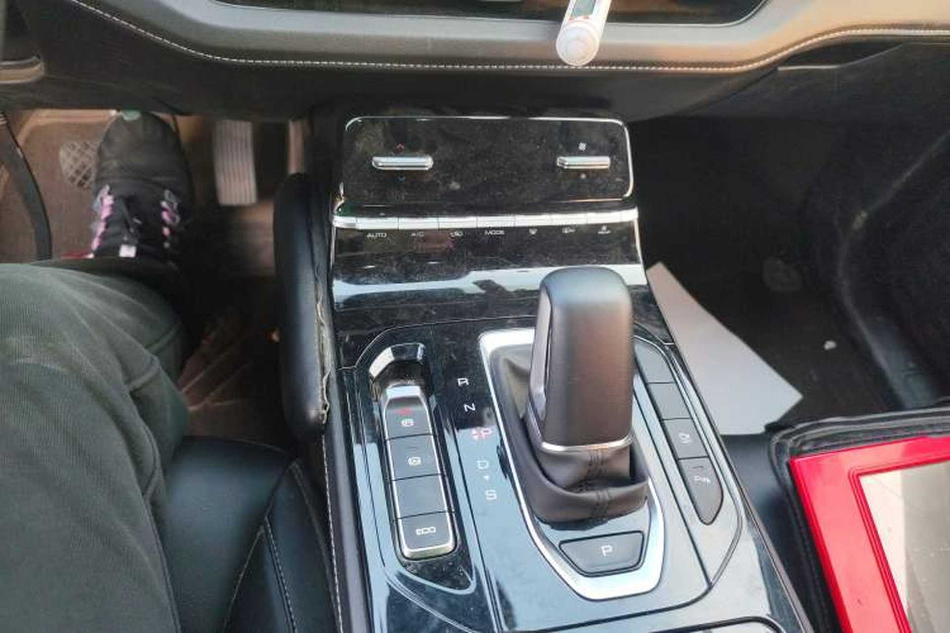 Used Wuling Victory 2022 280T 1.5T CVT Flagship Edition Gear Lever
