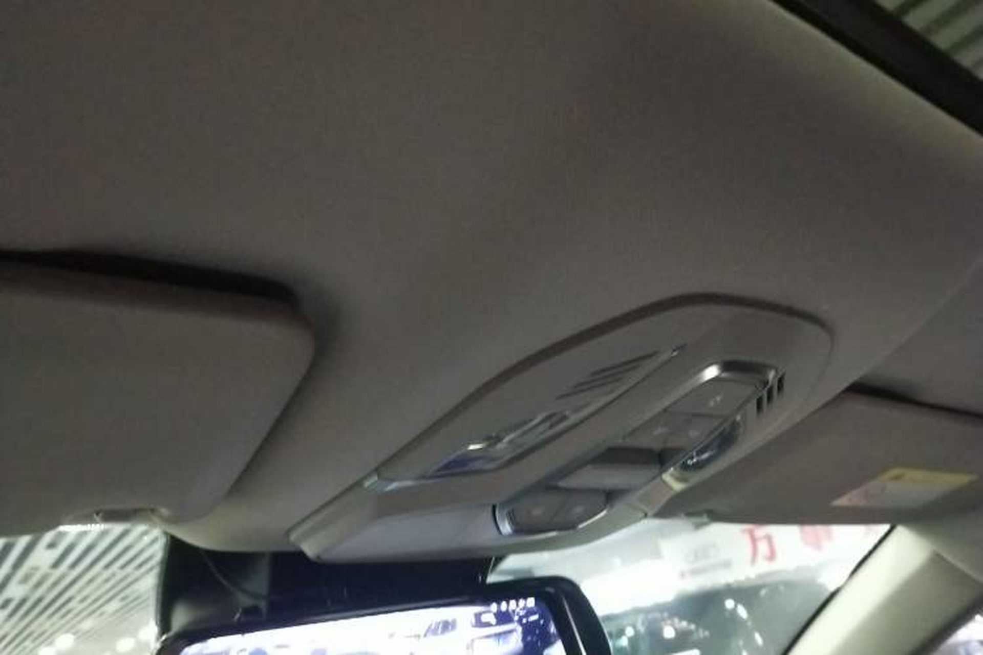 Used Wuling Victory 2022 280T 1.5T CVT Flagship Edition Headliner