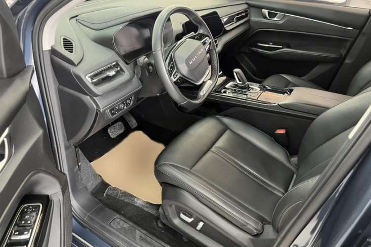 Used Wuling Victory 2022 1.5T CVT Flagship Edition Interior 3