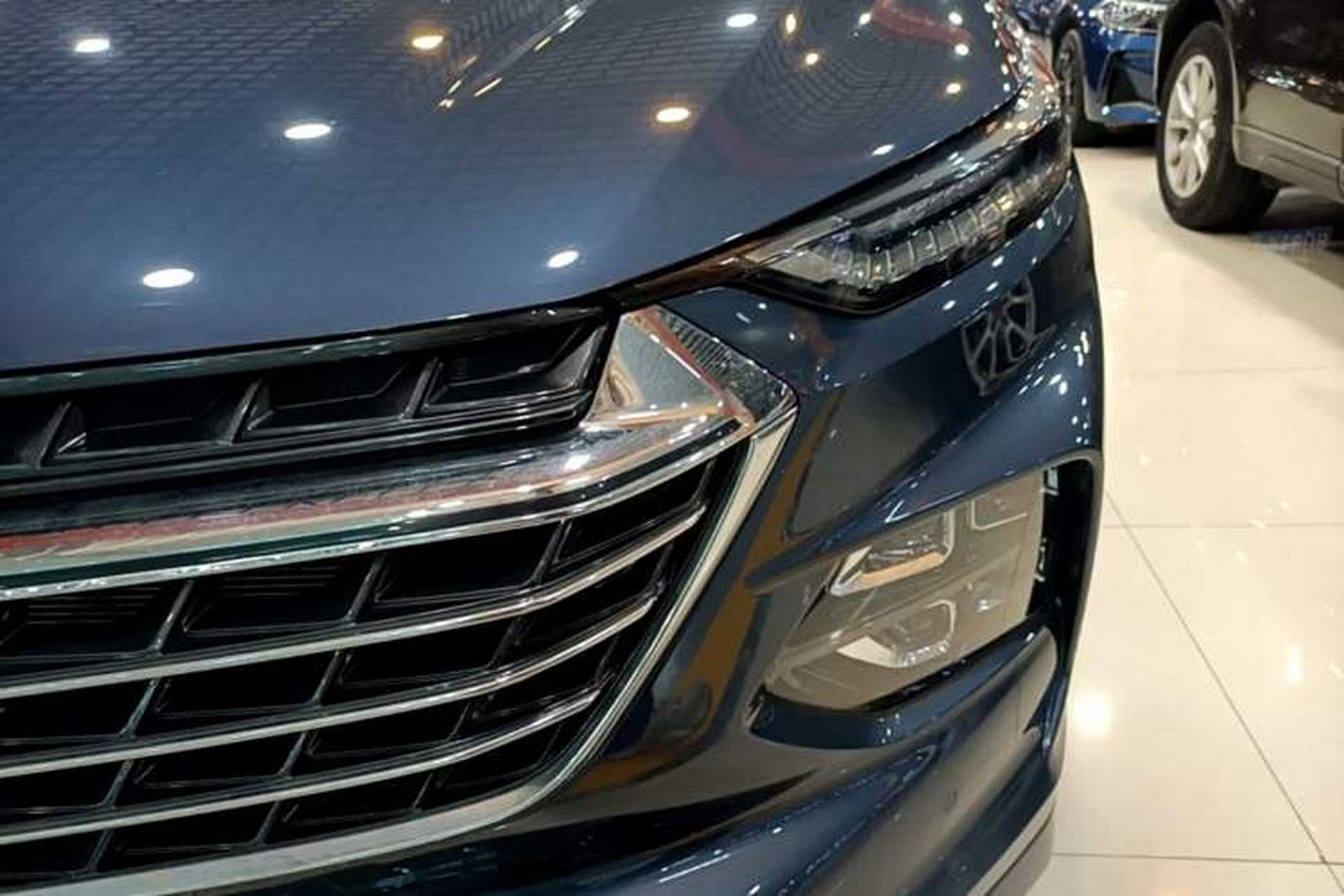 Used Wuling Victory 2022 Revised Version 280T 1.5T CVT Flagship Edition Left Front Headlight