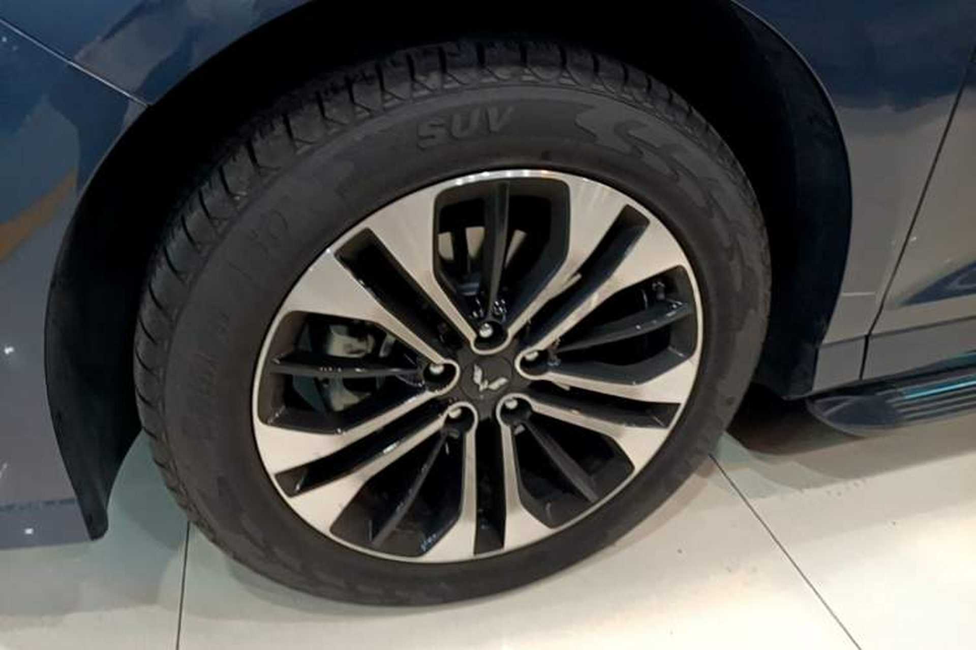 Used Wuling Victory 2022 Revised Version 280T 1.5T CVT Flagship Edition Left Front Wheel Hub