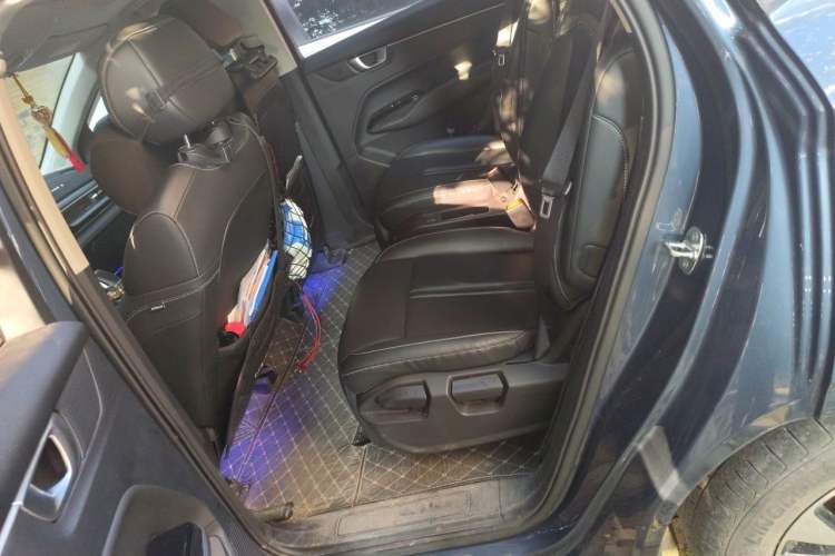 Used Wuling Victory 2022 280T 1.5T CVT Flagship Edition Left Rear Seat
