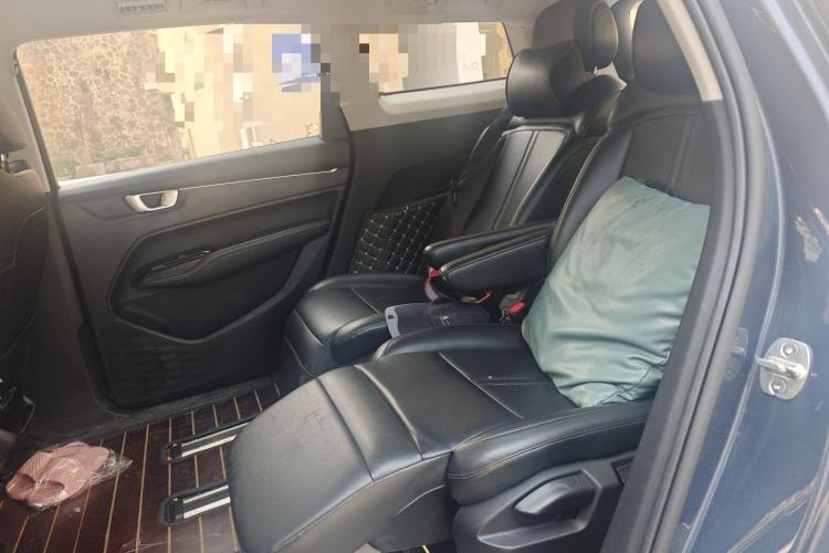 Used Wuling Victory 2022 1.5T CVT Flagship Edition Left Rear Seat