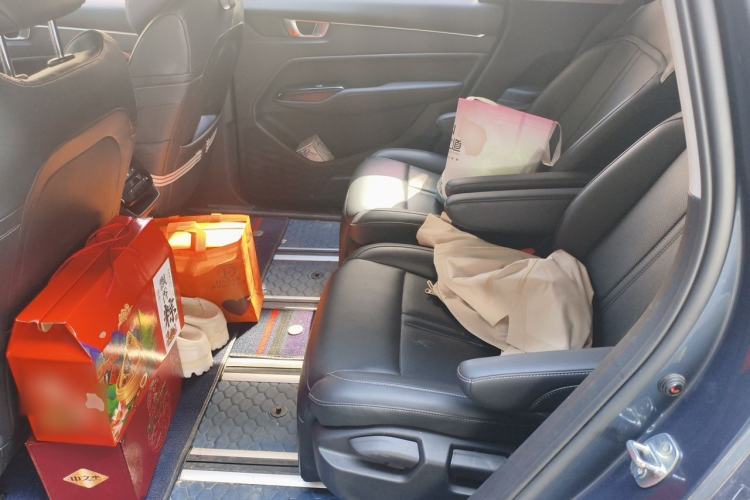 Used Wuling Victory 2022 280T 1.5T CVT Flagship Edition Left Rear Seat