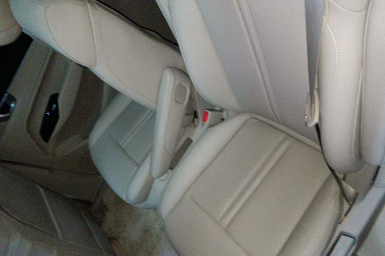 Used Wuling Victory 2022 280T 1.5T CVT Flagship Edition Left Rear Seat