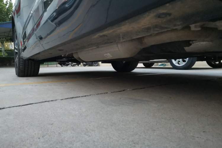 Used Wuling Victory 2022 280T 1.5T CVT Flagship Edition Left Side Sill