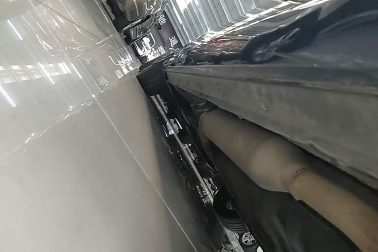 Used Wuling Victory 2022 280T 1.5T CVT Flagship Edition Left Side Sill