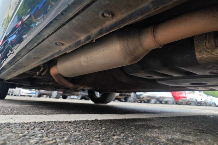Used Wuling Victory 2022 280T 1.5T CVT Flagship Edition Left Side Sill