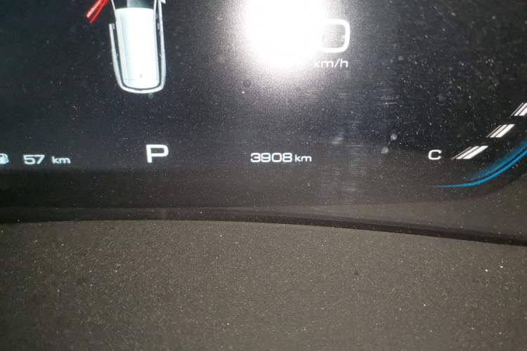 Used Wuling Victory 2022 280T 1.5T CVT Flagship Edition Odometer Close Up