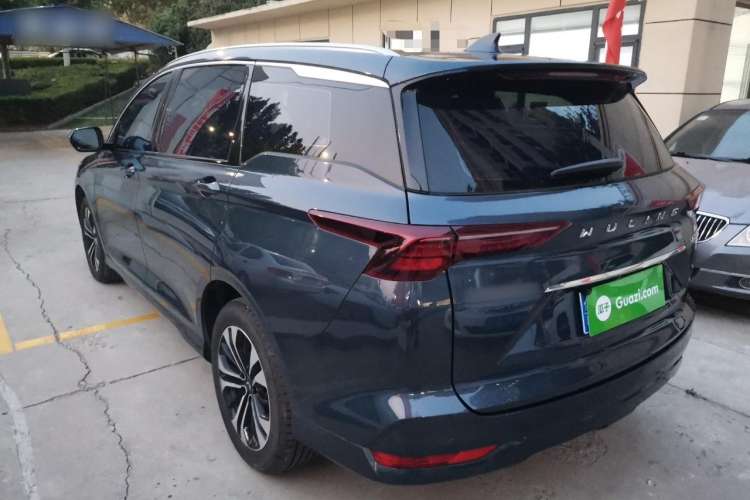 Used Wuling Victory 2022 280T 1.5T CVT Flagship Edition Rear Left 45 Deg