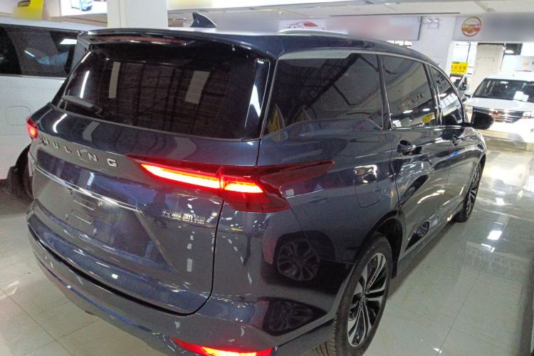 Used Wuling Victory 2022 280T 1.5T CVT Flagship Edition Rear Right 45 Deg