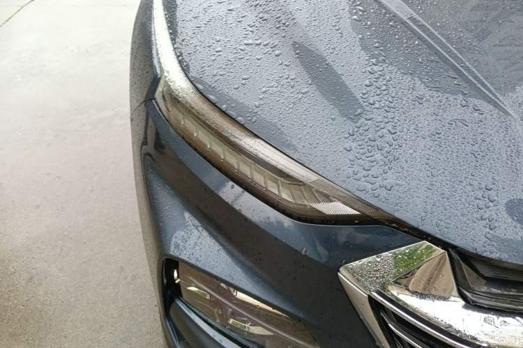 Used Wuling Victory 2022 280T 1.5T CVT Flagship Edition Right Front Headlight