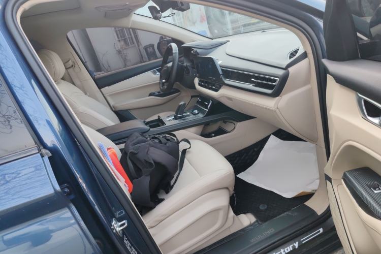Used Wuling Victory 2022 280T 1.5T CVT Flagship Edition Right Front Seat