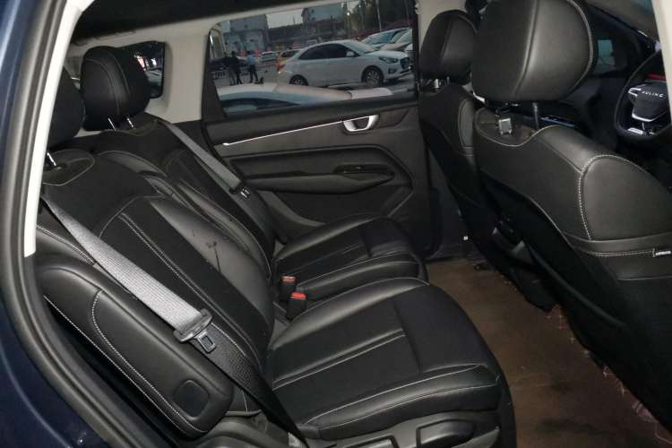 Used Wuling Victory 2022 280T 1.5T CVT Flagship Edition Right Rear Seat