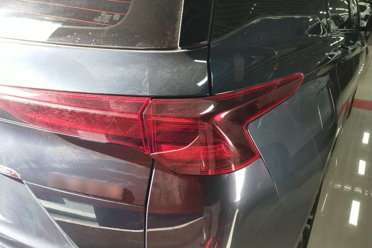 Used Wuling Victory 2022 280T 1.5T CVT Flagship Edition Right Rear Taillight