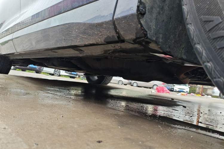 Used Wuling Victory 2022 1.5T CVT Flagship Edition Right Side Sill
