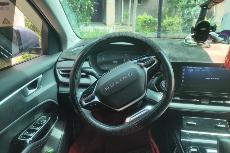 Used Wuling Victory 2022 280T 1.5T CVT Flagship Edition Steering Wheel