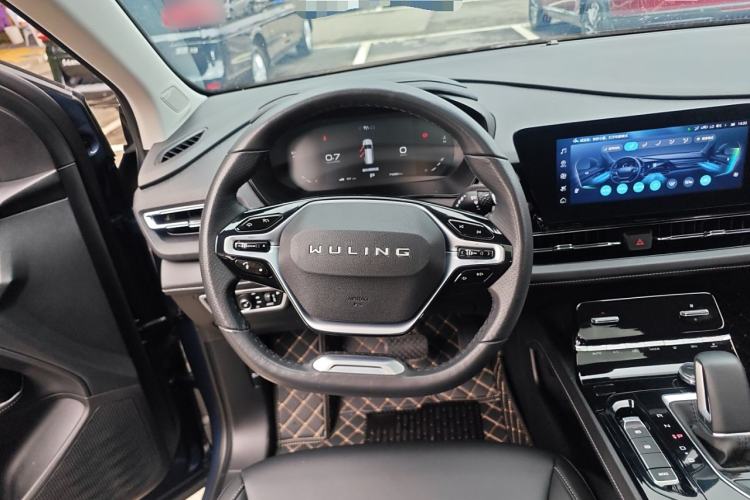 Used Wuling Victory 2022 280T 1.5T CVT Flagship Edition Steering Wheel