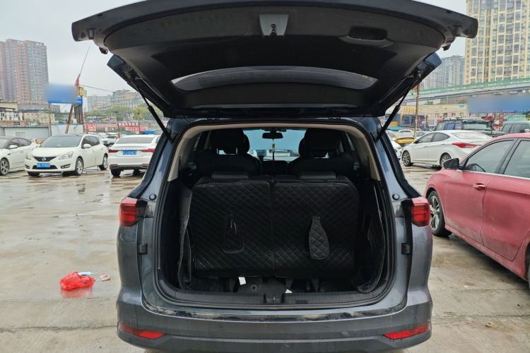 Used Wuling Victory 2022 1.5T CVT Flagship Edition Trunk