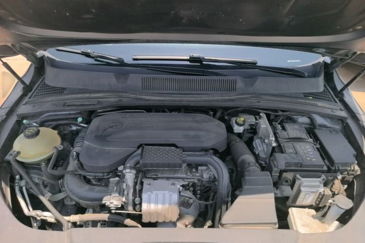 Used Wuling Victory 2022 280T 1.5T CVT Flagship Edition Engine Bay