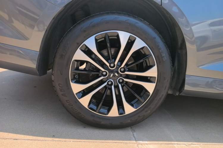 Used Wuling Victory 2022 280T 1.5T CVT Flagship Edition Exterior 5