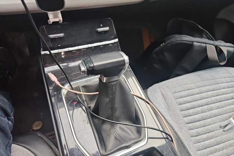 Used Wuling Victory 2022 1.5T CVT Elite Version Gear Lever