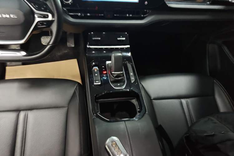 Used Wuling Victory 2022 280T 1.5T CVT Flagship Edition Gear Lever