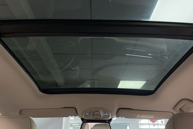 Used Wuling Victory 2022 280T 1.5T CVT Flagship Edition Headliner