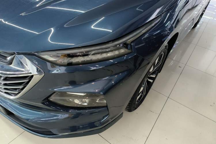 Used Wuling Victory 2022 280T 1.5T CVT Flagship Edition Left Front Headlight