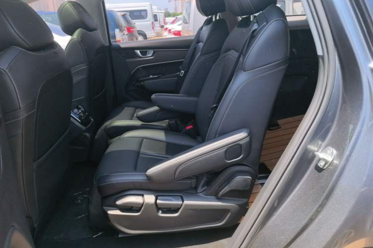 Used Wuling Victory 2022 280T 1.5T CVT Flagship Edition Left Rear Seat