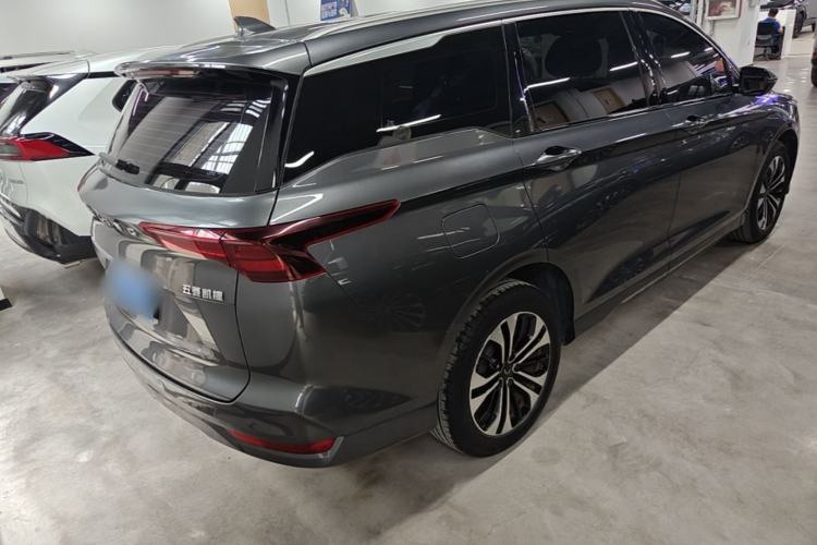 Used Wuling Victory 2022 280T 1.5T CVT Flagship Edition Rear Right 45 Deg
