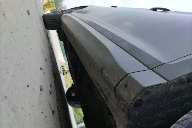 Used Wuling Victory 2022 280T 1.5T CVT Flagship Edition Right Side Sill