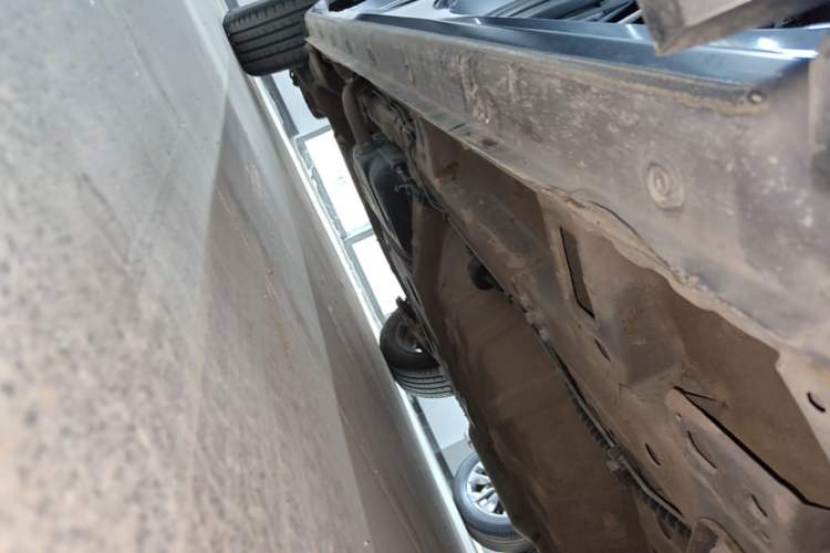 Used Wuling Victory 2022 280T 1.5T CVT Flagship Edition Right Side Sill