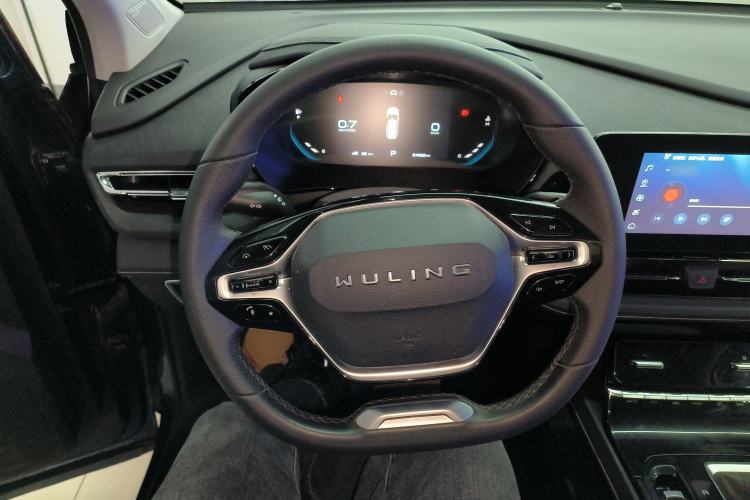 Used Wuling Victory 2022 280T 1.5T CVT Flagship Edition Steering Wheel