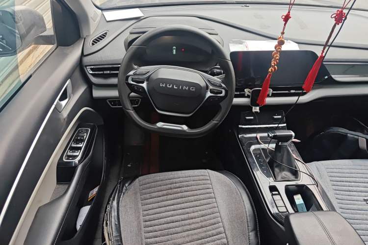 Used Wuling Victory 2022 1.5T CVT Elite Version Steering Wheel