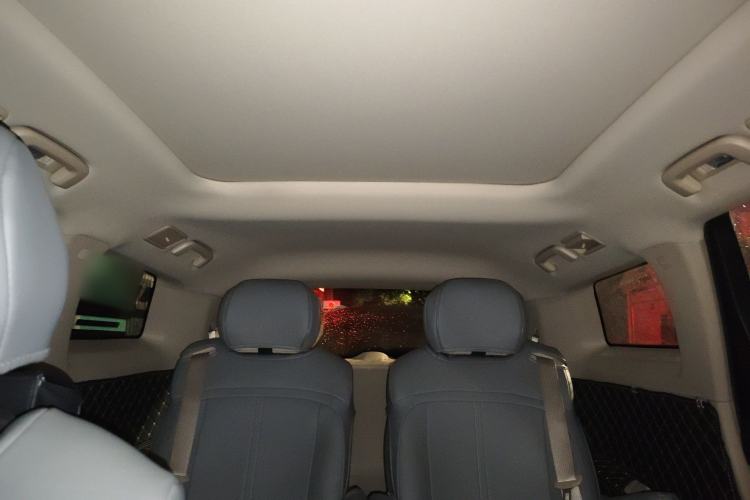 Used Wuling Victory 2022 280T 1.5T CVT Flagship Edition Headliner