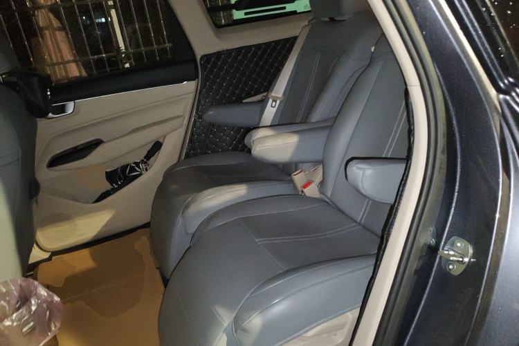 Used Wuling Victory 2022 280T 1.5T CVT Flagship Edition Left Rear Seat