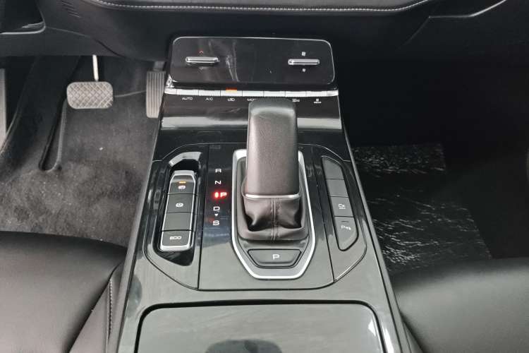 Used Wuling Victory 2022 280T 1.5T CVT Flagship Edition Gear Lever