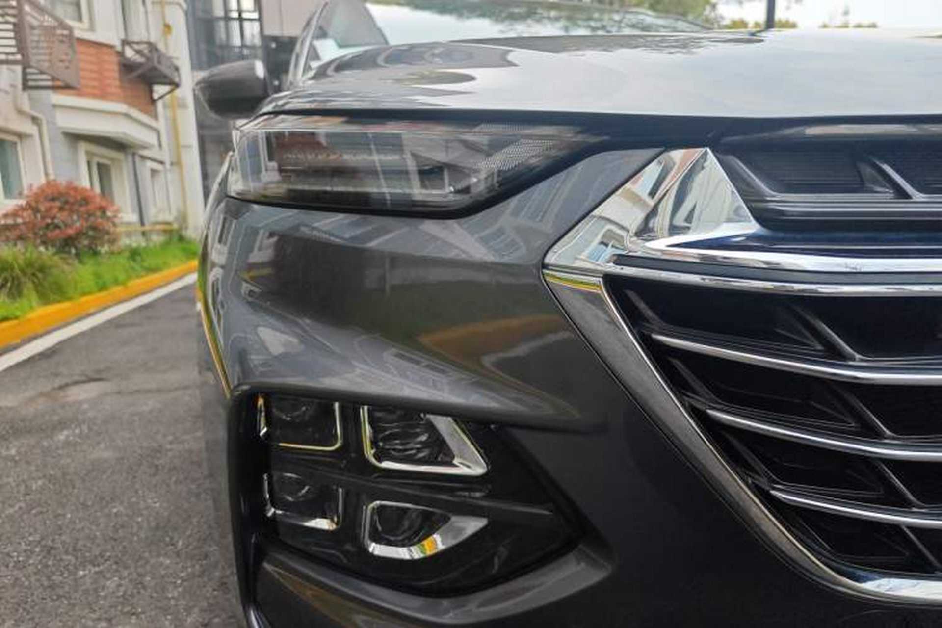 Used Wuling Victory 2022 280T 1.5T CVT Flagship Edition Right Front Headlight