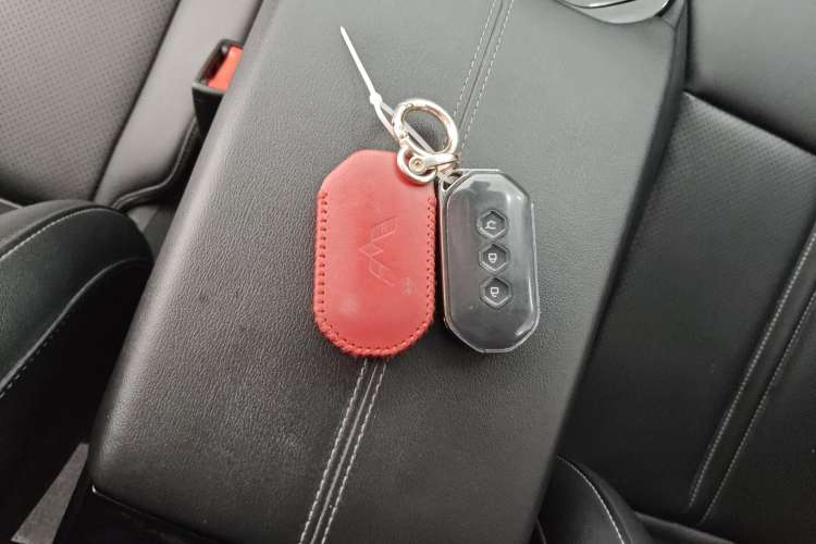 Used Wuling Victory 2022 280T 1.5T CVT Flagship Edition Vehicle Key